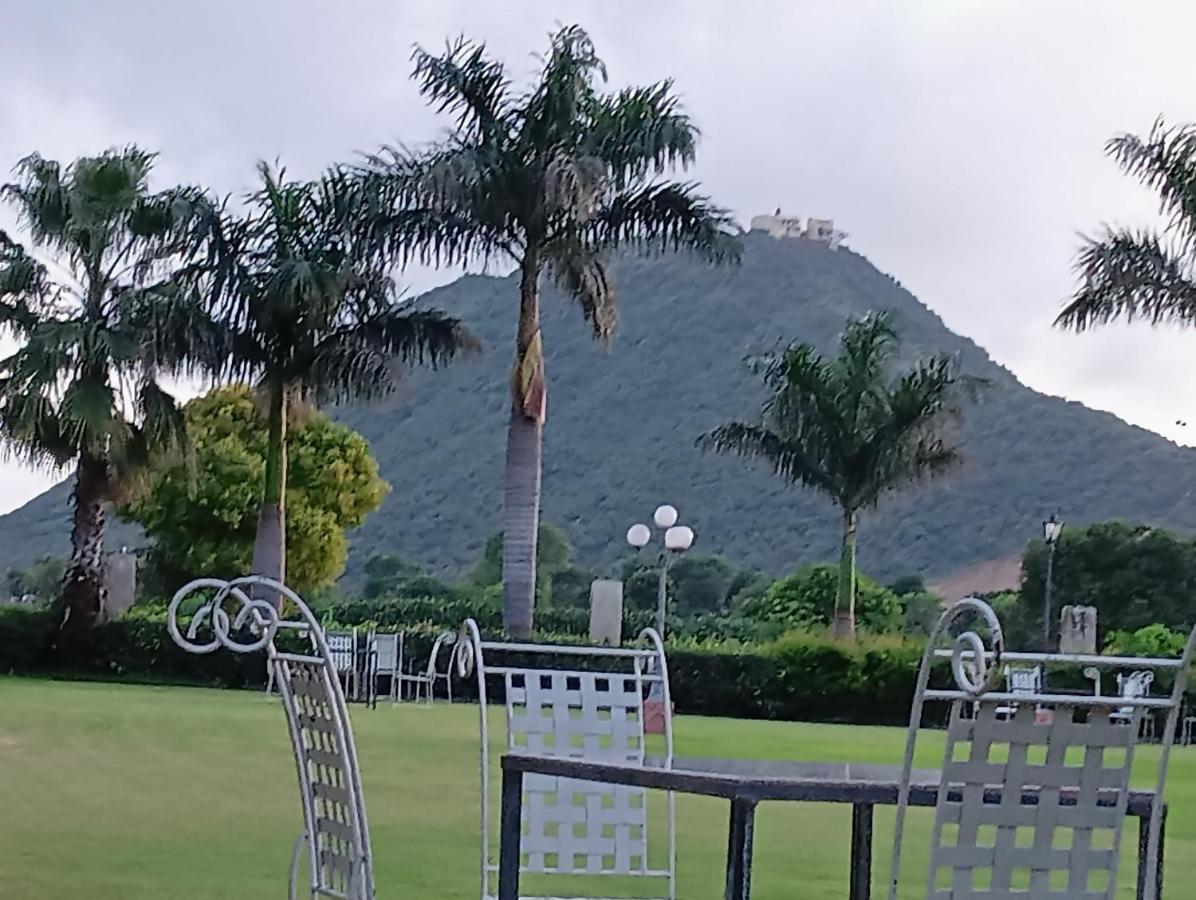 Resorts Country Side - Refined By Nature Pushkar Luaran gambar