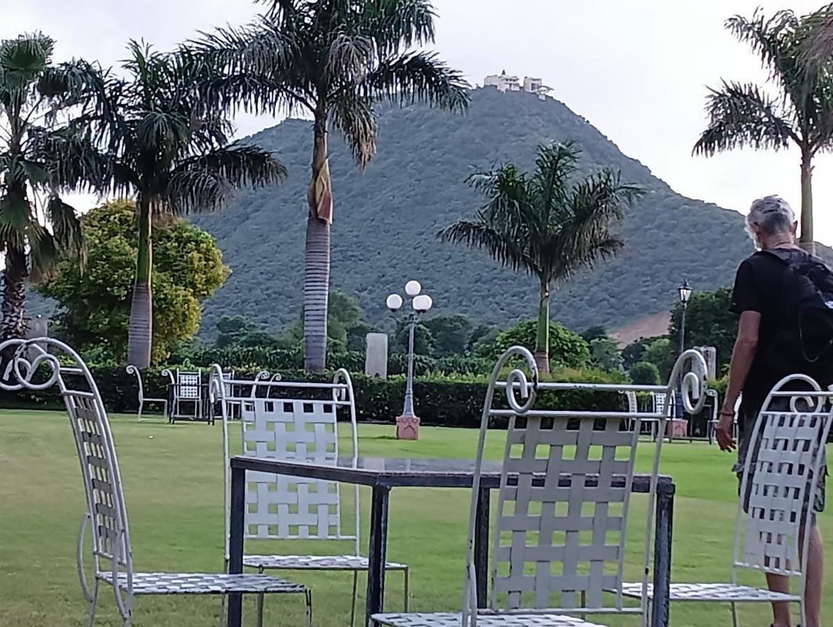 Resorts Country Side - Refined By Nature Pushkar Luaran gambar